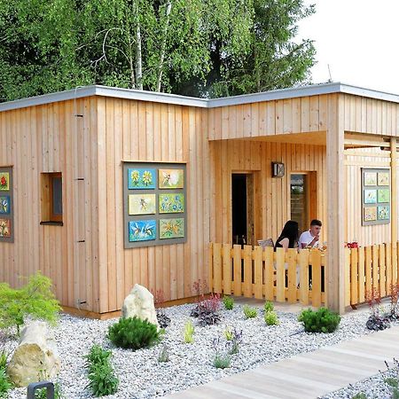 Honey Paradise Glamping Resort Dobova Ngoại thất bức ảnh