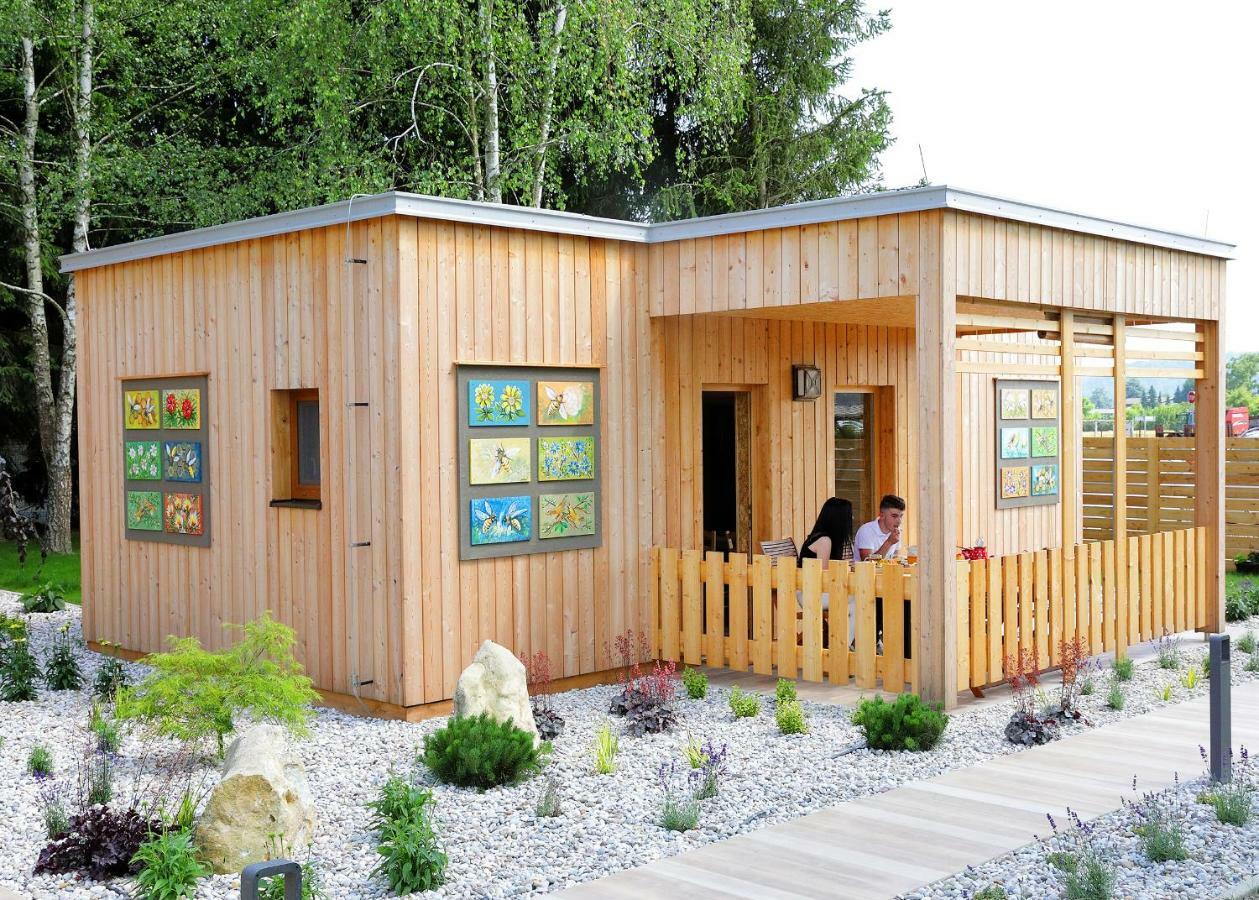 Honey Paradise Glamping Resort Dobova Ngoại thất bức ảnh
